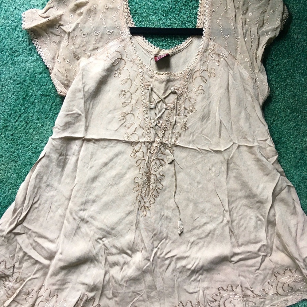 NEW Boho style shirt